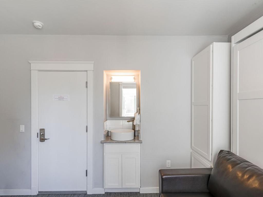 The Dorel Sf Appartement